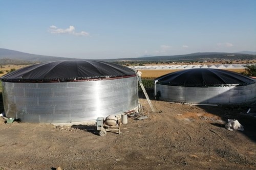 800,000 y 500,000 litros